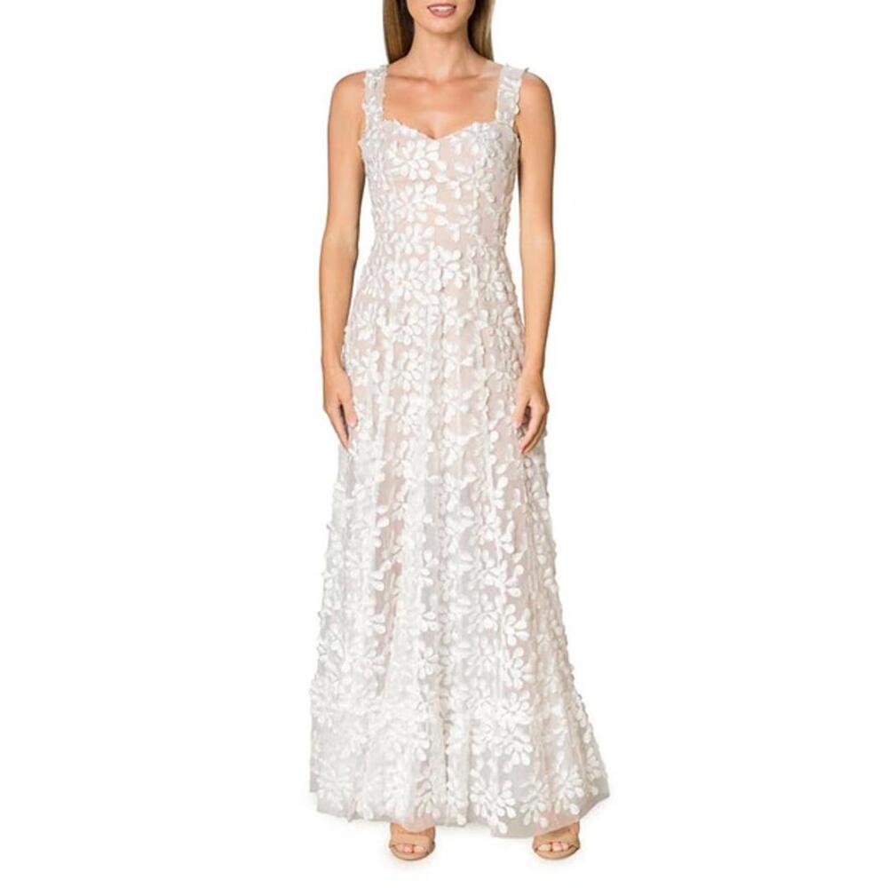 Dress the Population Semisheer Sweetheart Neck Gown